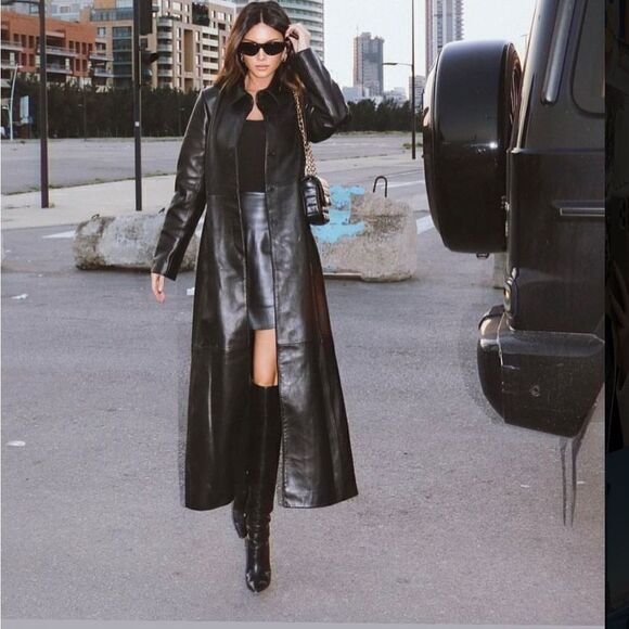Black maxi leather coat - Picture 3 of 11